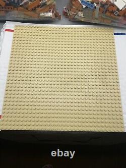 LEGO 10264 CORNER GARAGE, Creator Set, COMPLETE MINT Set withBox/Manual, RETIRED