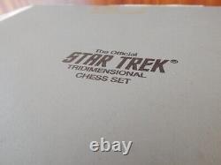 Vintage Boxed 1994 Star Trek Franklin Mint 3D Tridimensional Complete Chess Set